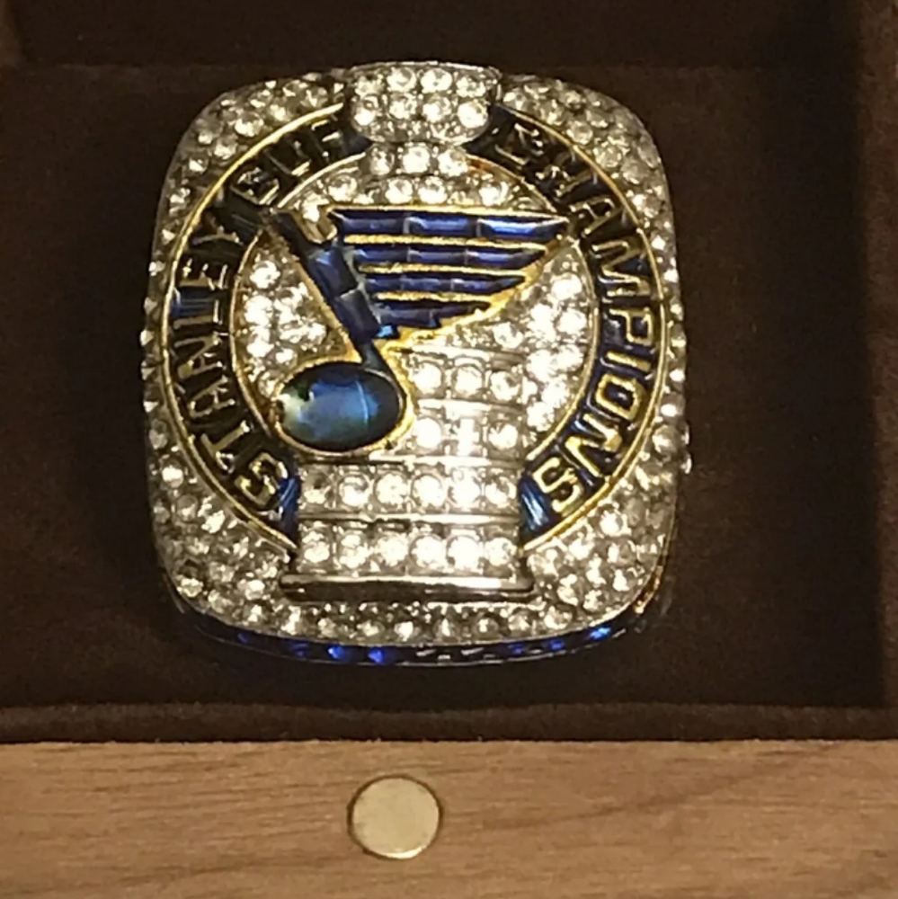 2019 JOSTENS ST. LOUIS BLUES SIZE 10 STANLEY CUP CHAMPIONSHIP O'REILLY NHL RING